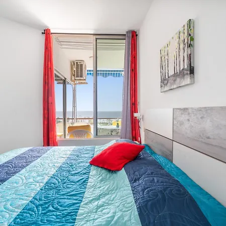 Fantastic 1-bedroom With Sea View アパート