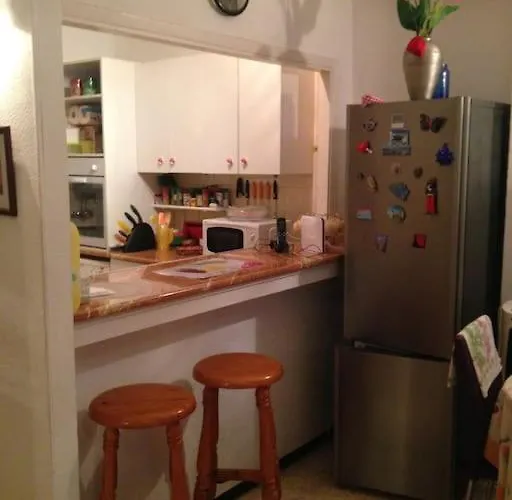 Fantastic 1-bedroom With Sea View