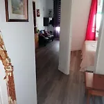 Fantastic 1-bedroom With Sea View 美洲海滩